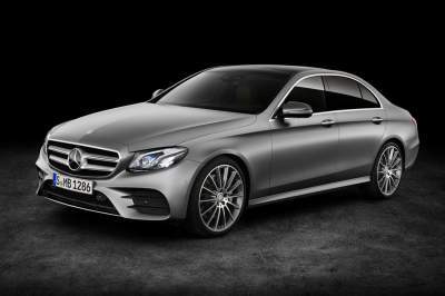 Mercedes-Benz E-Class Limo